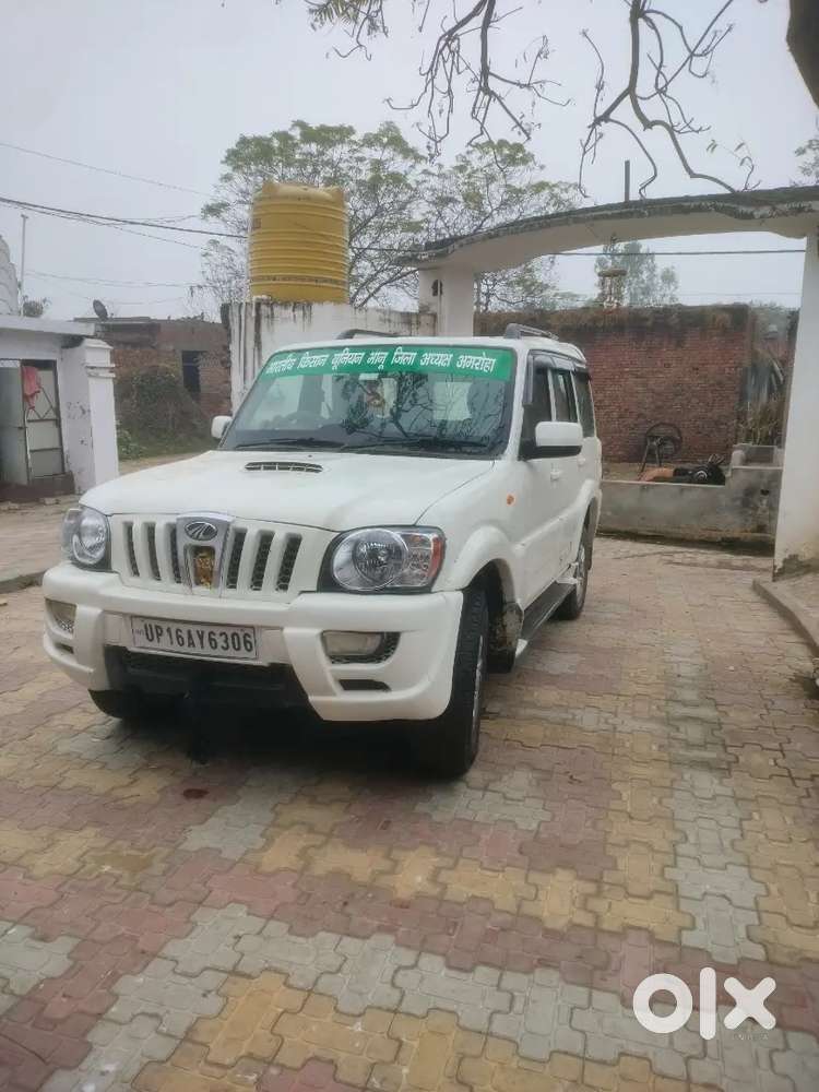 Mahindra Scorpio Diesel 2015 Vlx Airbags