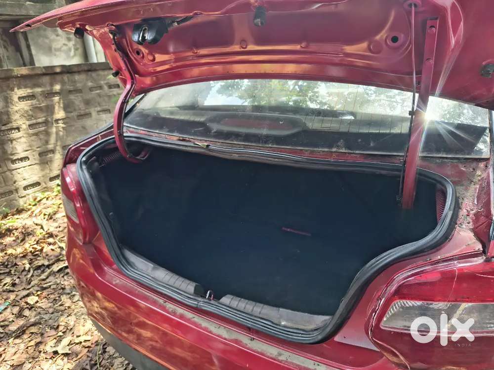 Tata Zest Top Model Revot4on 1.2l Engine Petrol.