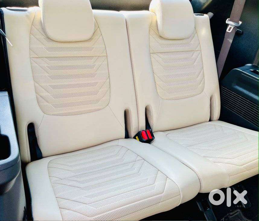 Kia Carens 1.5 Luxury Plus Turbo Dct 7 Str, 2022, Petrol