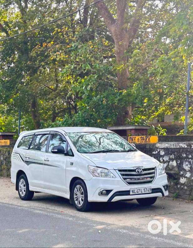 Toyota Innova 2012 Diesel