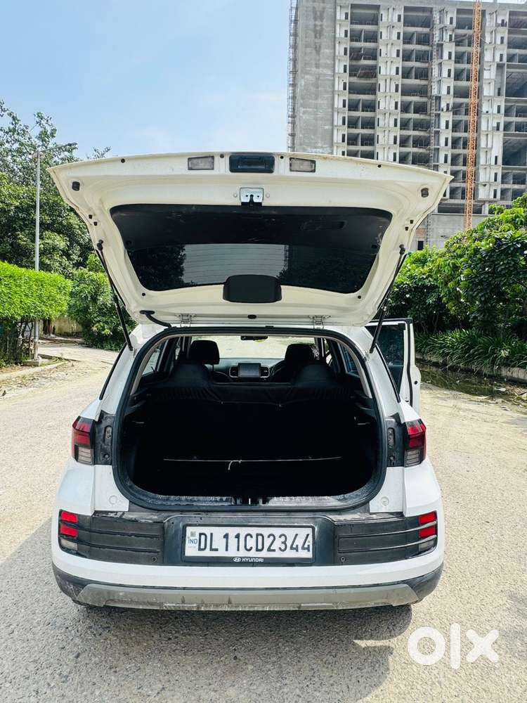 Hyundai Venue S 1.2 Petrol, 2022, Petrol