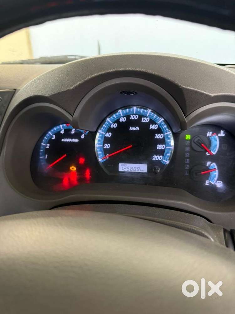 Toyota Fortuner 2012 Diesel Well Maintained