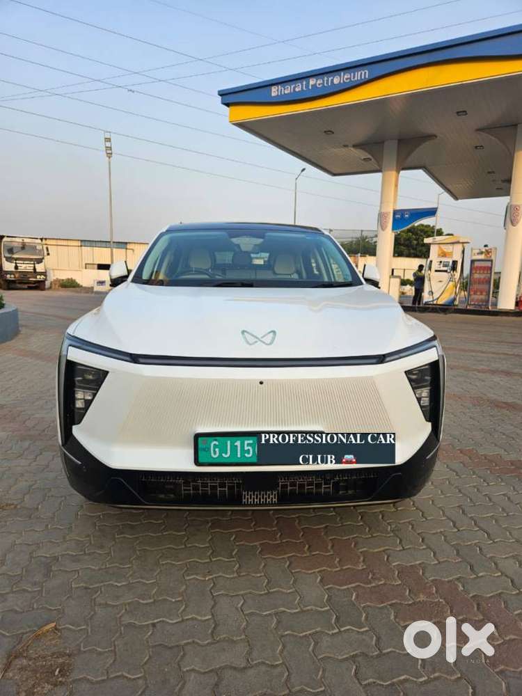 Mahindra Xev 9e Three B79 Kwh, 2026, Electric