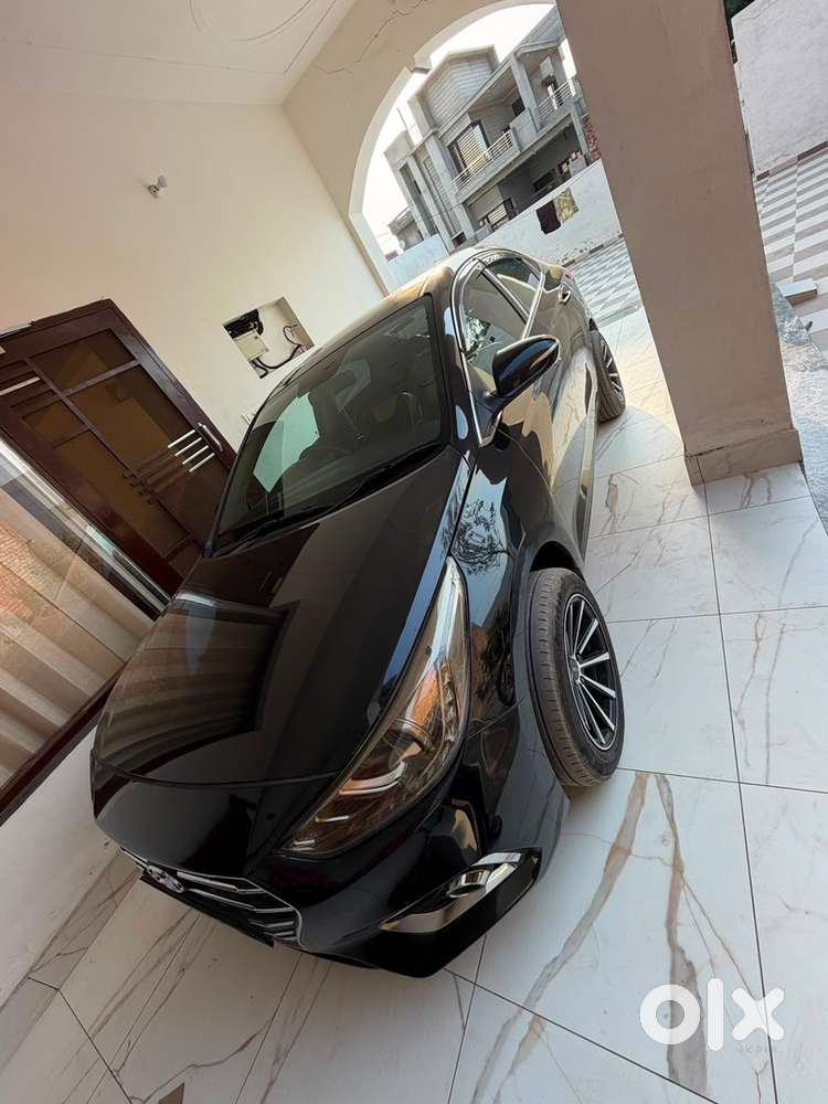 Hyundai Fluidic Verna Black 2020 Year