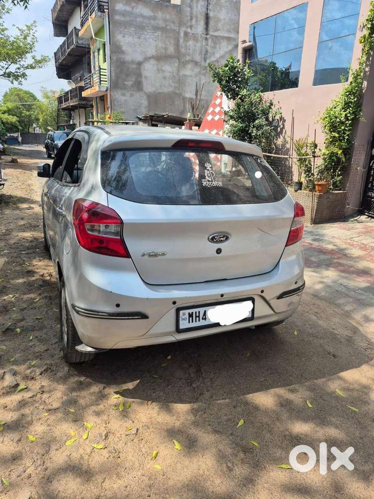 Ford Petrol Manual 2018