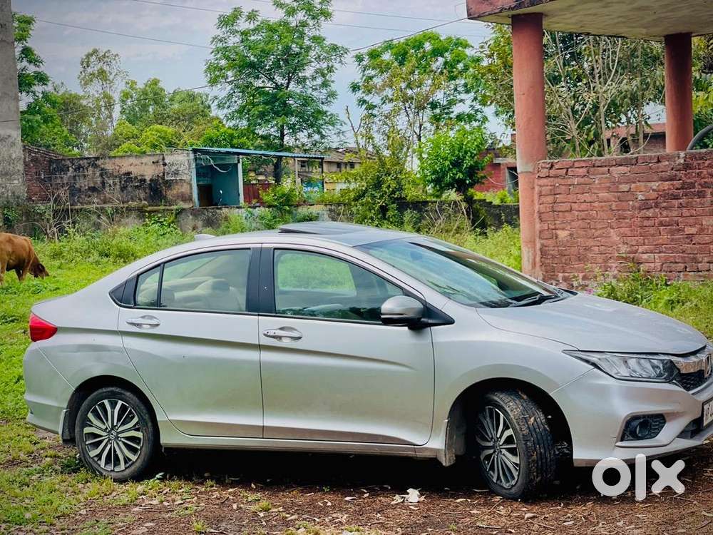 Honda Cr-v 2017 Petrol Well Maintained