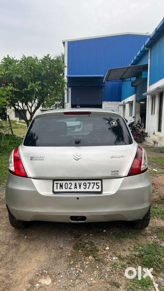 Maruti Suzuki Swift 2012 Diesel Zdi