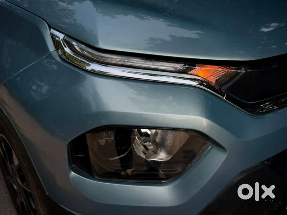 Tata Punch Accomplished Dazzle Sunroof Cng, 2024, Petrol