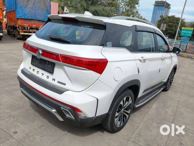 Mg Hector Plus Sharp Pro 1.5 Turbo Petrol Cvt 7 Str, 2023, Petrol