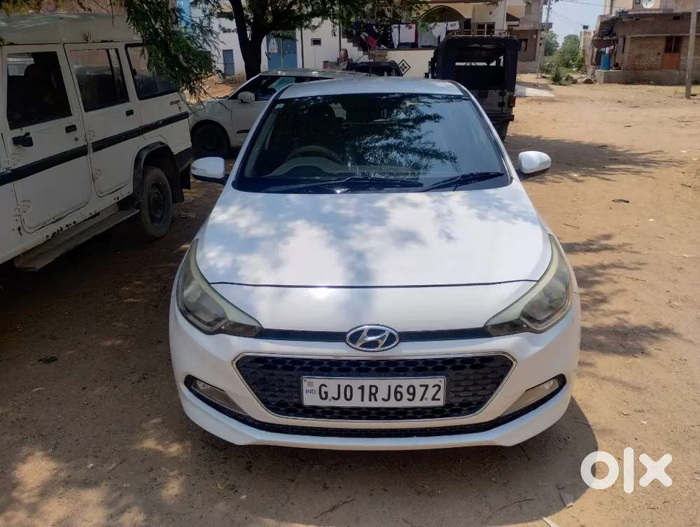 Hyundai I20 2015 Cng & Hybrids Well Maintained..