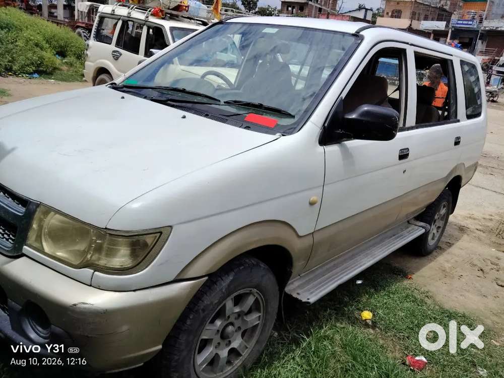 Chevrolet Tavera Neo 2015