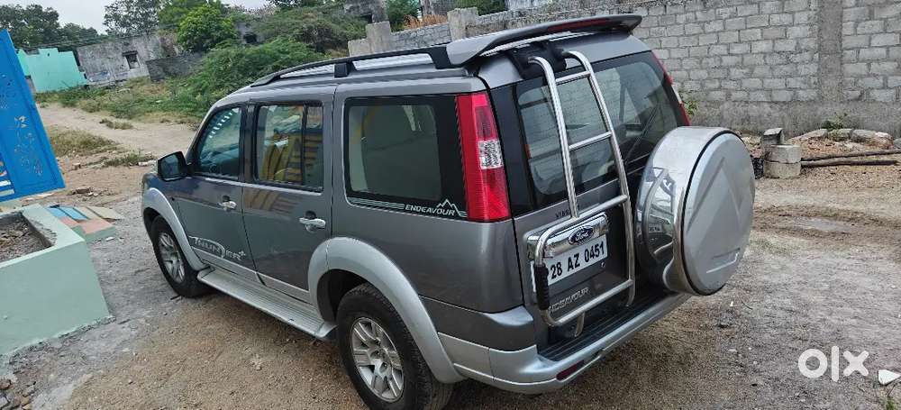 Ford Endeavour Thunder Plus