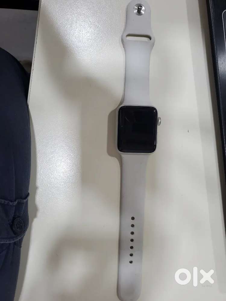 Apple watch 2025 series 3 olx