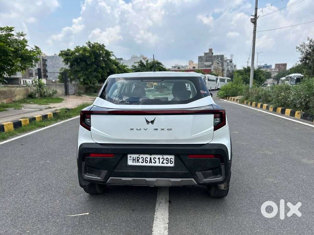 Mahindra Xuv 3xo Mx3, 2024, Diesel
