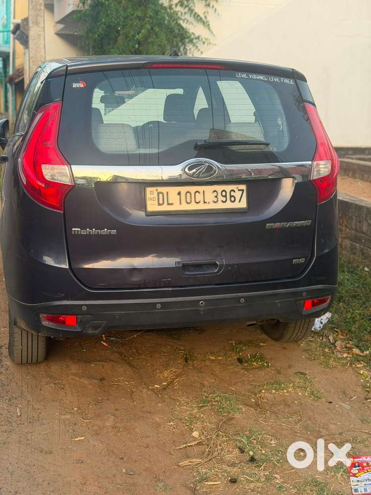 Mahindra Marazzo Diesel 2018