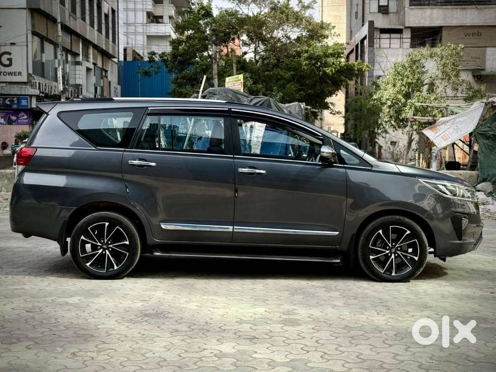 Toyota Innova Crysta [2020-ongoing] 2.4 Zx At 7 Str, 2022, Diesel