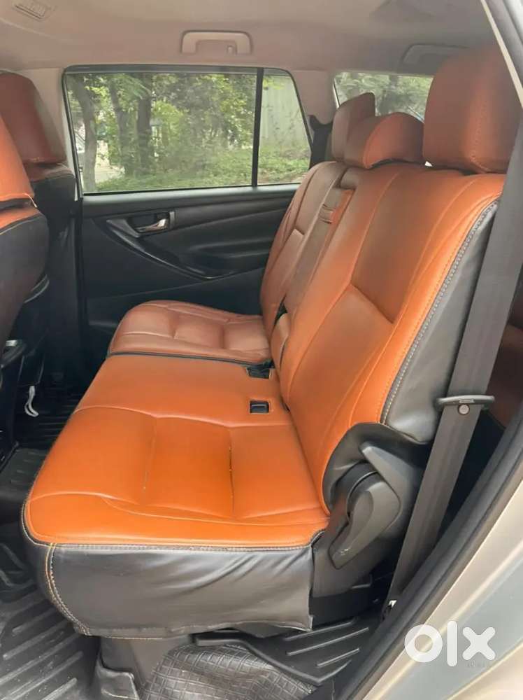 Toyota Innova Crysta 2020 Diesel Well Maintained
