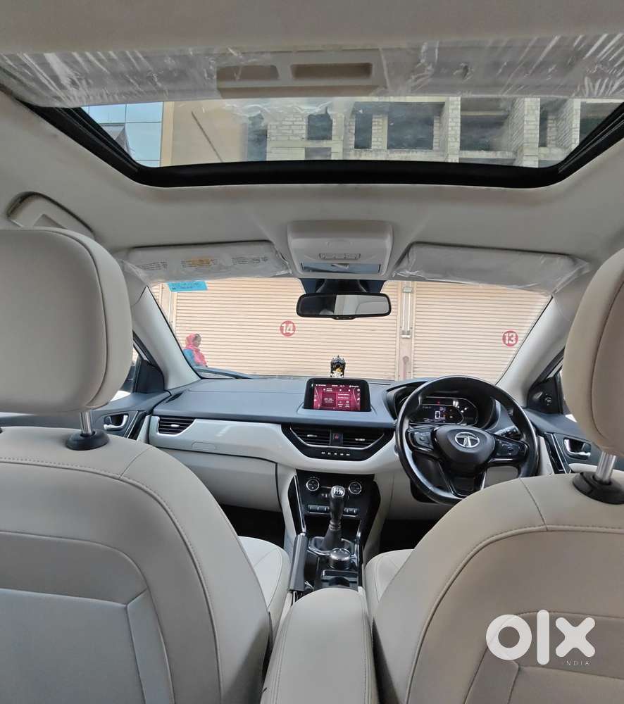 Tata Nexon 1.2 Revotron Xz Plus Premium, 2024, Petrol