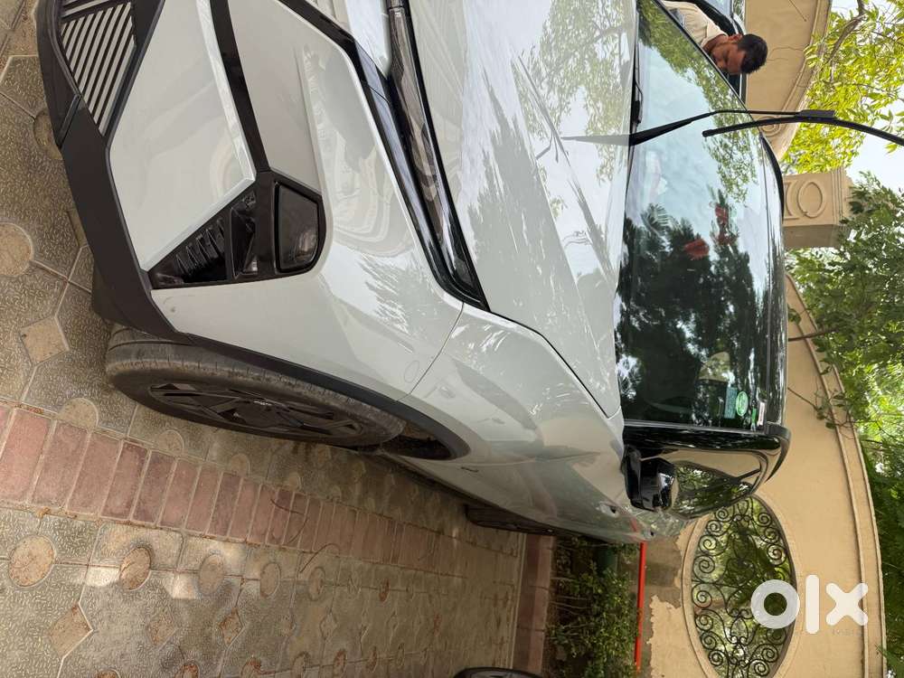 Tata Harrier Ev Fearless 65kw