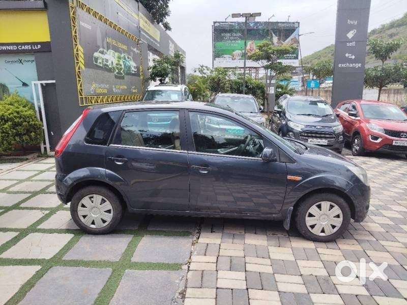 Ford Figo, 2012, Petrol