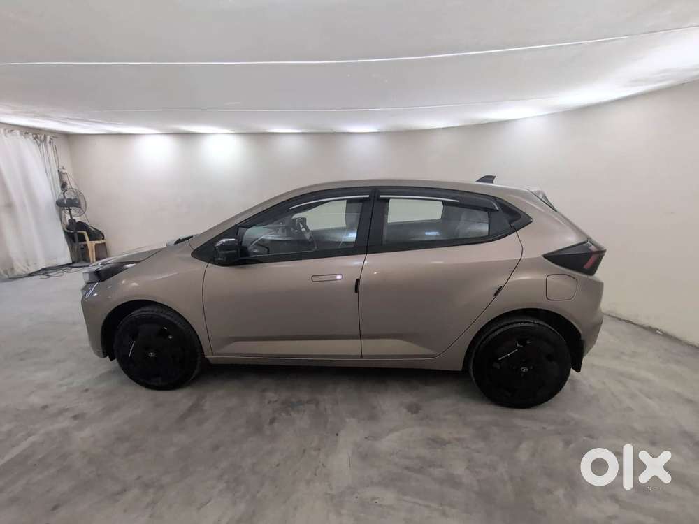 Tata Altroz Xm Plus Petrol, 2025, Petrol