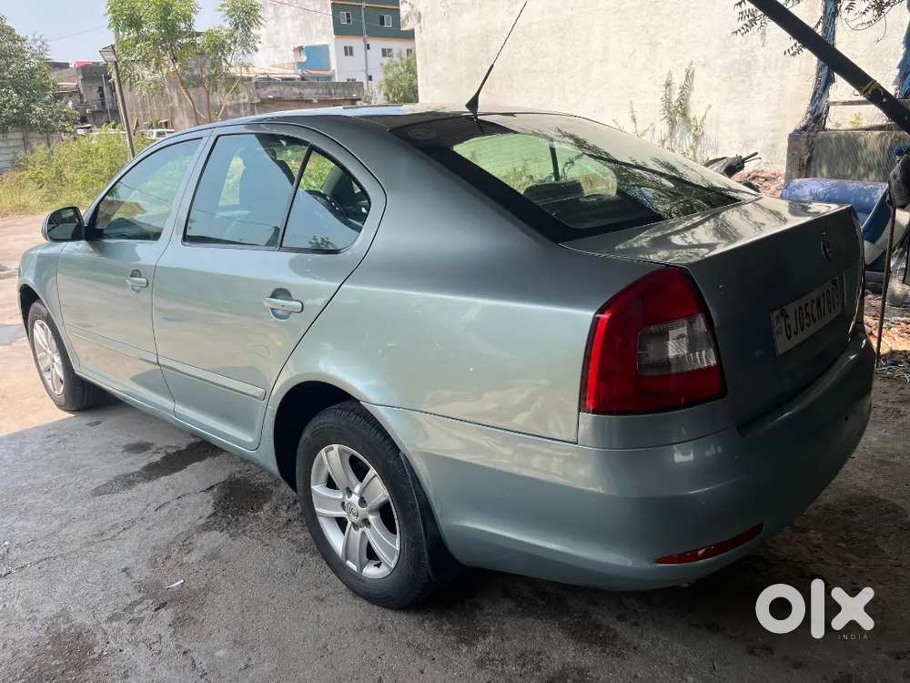 Skoda Laura 2011 Petrol Well Maintained