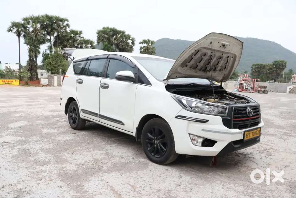 Toyota Innova Crysta 2018 Diesel Mt