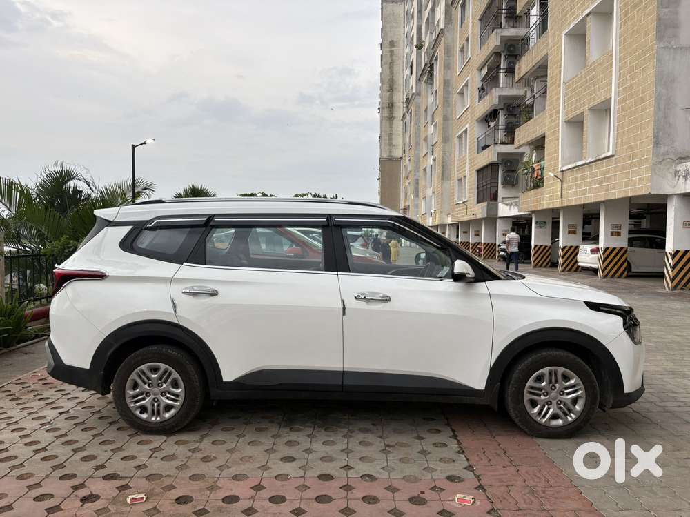 Kia Carens 1.5 Prestige 7 Str, 2024, Petrol