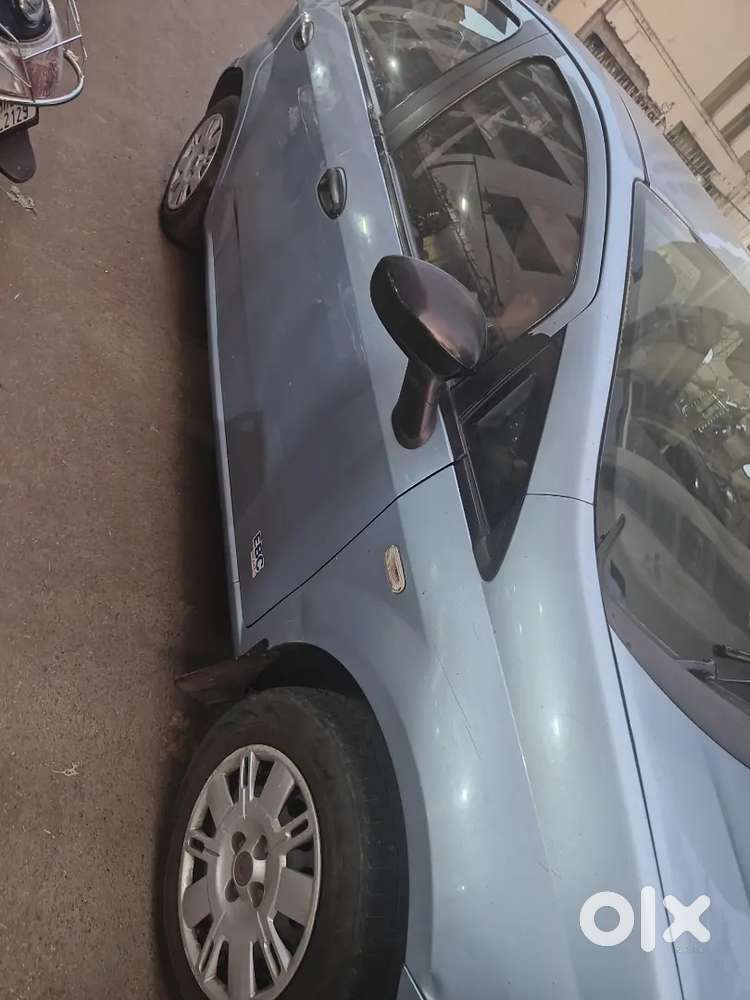 Fiat Grande Punto Petrol 2012