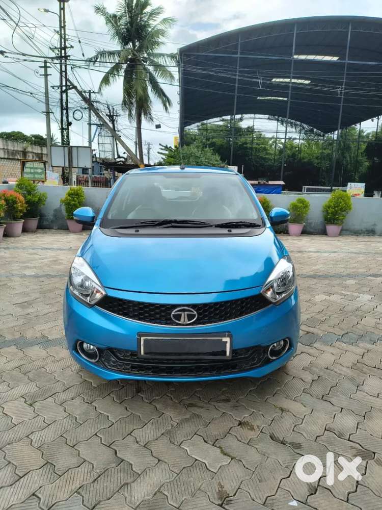 Tata Tiago Xza, 2018, Petrol