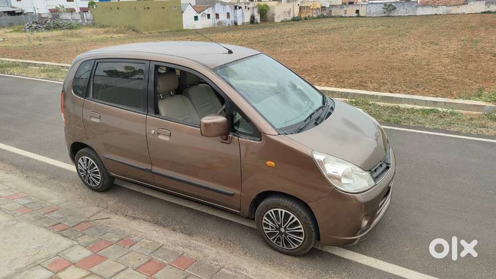 Maruti Suzuki Estilo Vxi, 2011, Petrol