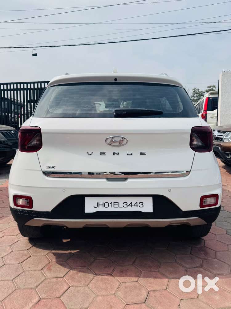 Hyundai Venue 1.5 Crdi Sx (o), 2021, Diesel