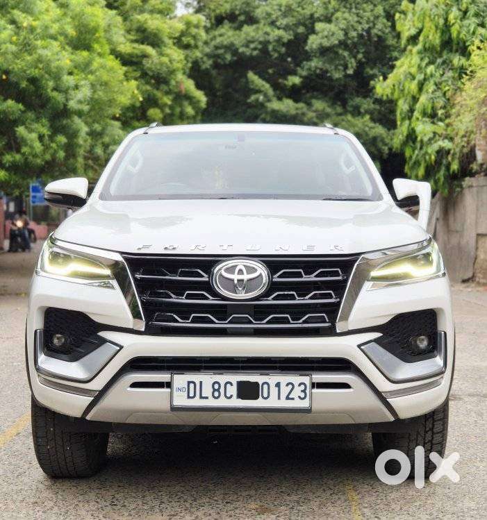 Toyota Fortuner 4x2 At 2.7 Petrol, 2024, Petrol