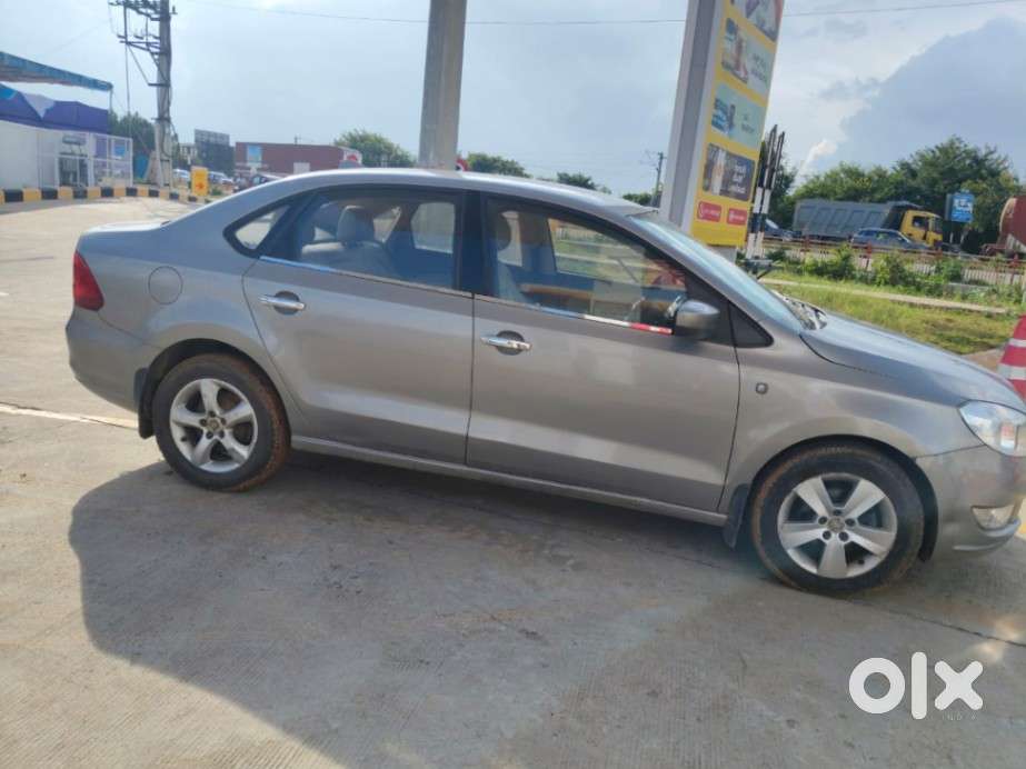 Skoda Rapid Elegance 1.6 Tdi Cr Manual, 2013, Diesel