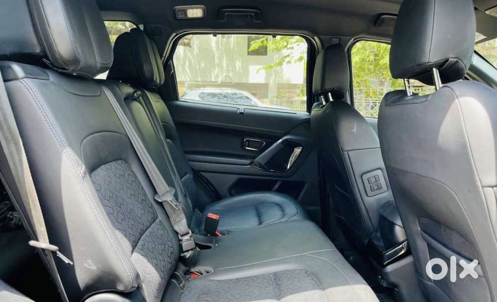 Tata Safari Accomplished Plus Dark Edition, 2024, Diesel