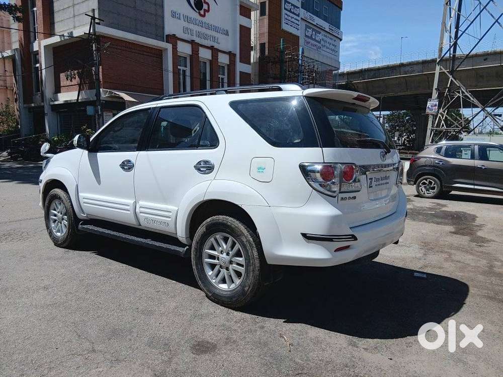 Toyota Fortuner 3.0 4x2 Mt, 2014, Diesel