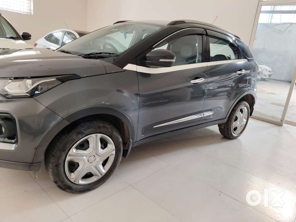 Tata Nexon 1.5 Revotorq Xm (s), 2021, Diesel