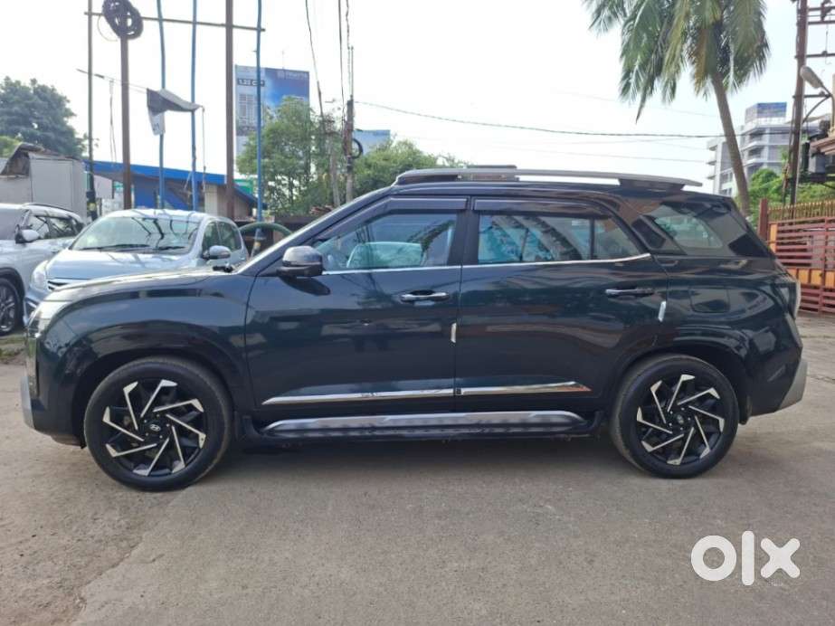 Hyundai Alcazar Platinum, 2025, Petrol
