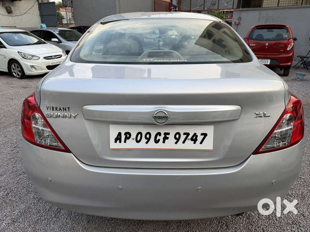 Nissan Sunny 2014-2016 Xl, 2011, Petrol