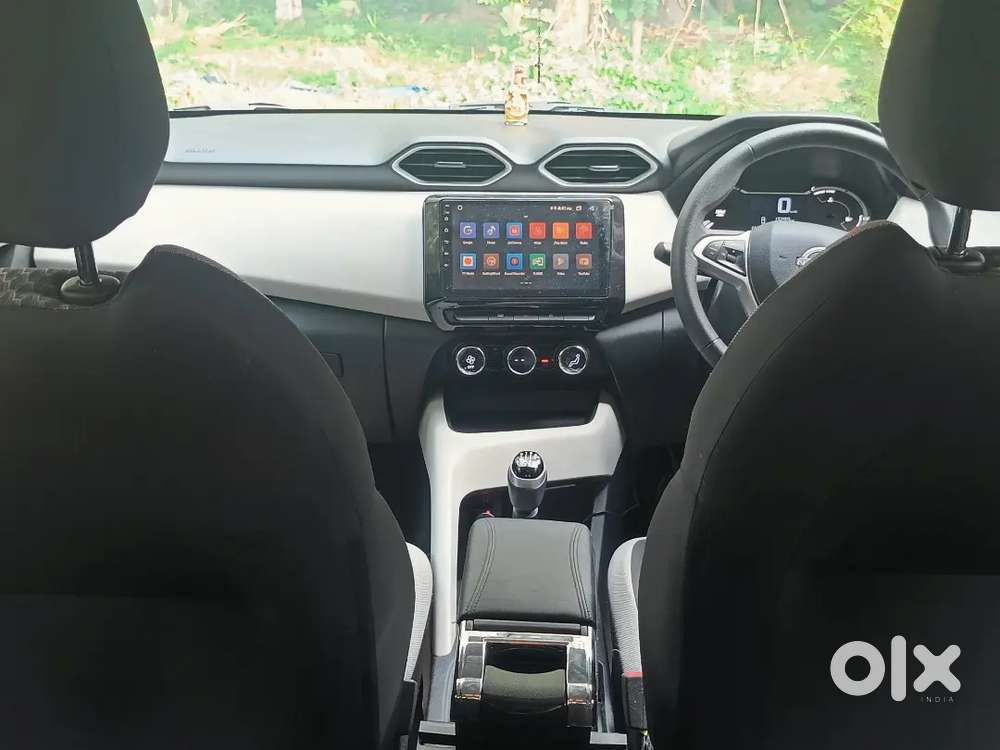 Nissan Magnite 2024 Petrol Well Maintained