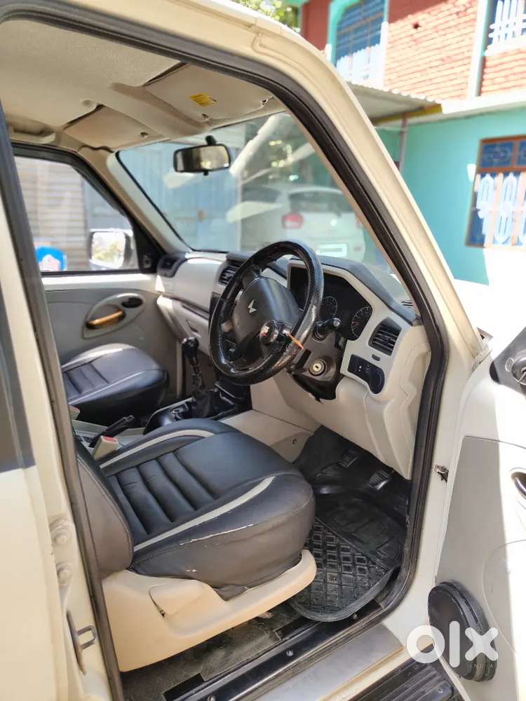 Mahindra Scorpio 2.2 Dec 2014 Model, Running 133000km, 17inch Alloy
