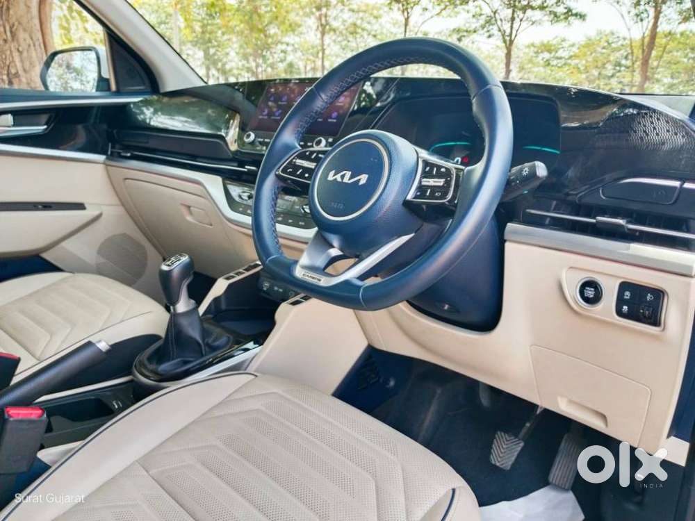 Kia Carens 1.4 Luxury Plus 6 Str, 2023, Petrol