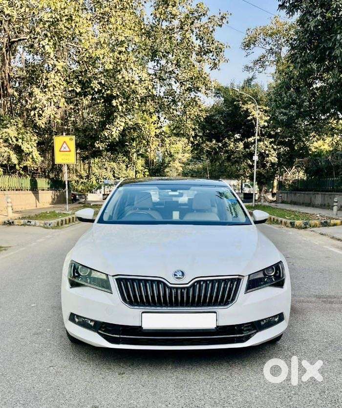 Skoda Superb Lk 1.8 Tsi At, 2017, Petrol