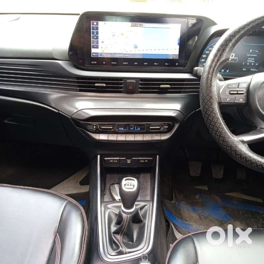 Hyundai New I20 1.2 Asta (o) Mt, 2023, Petrol