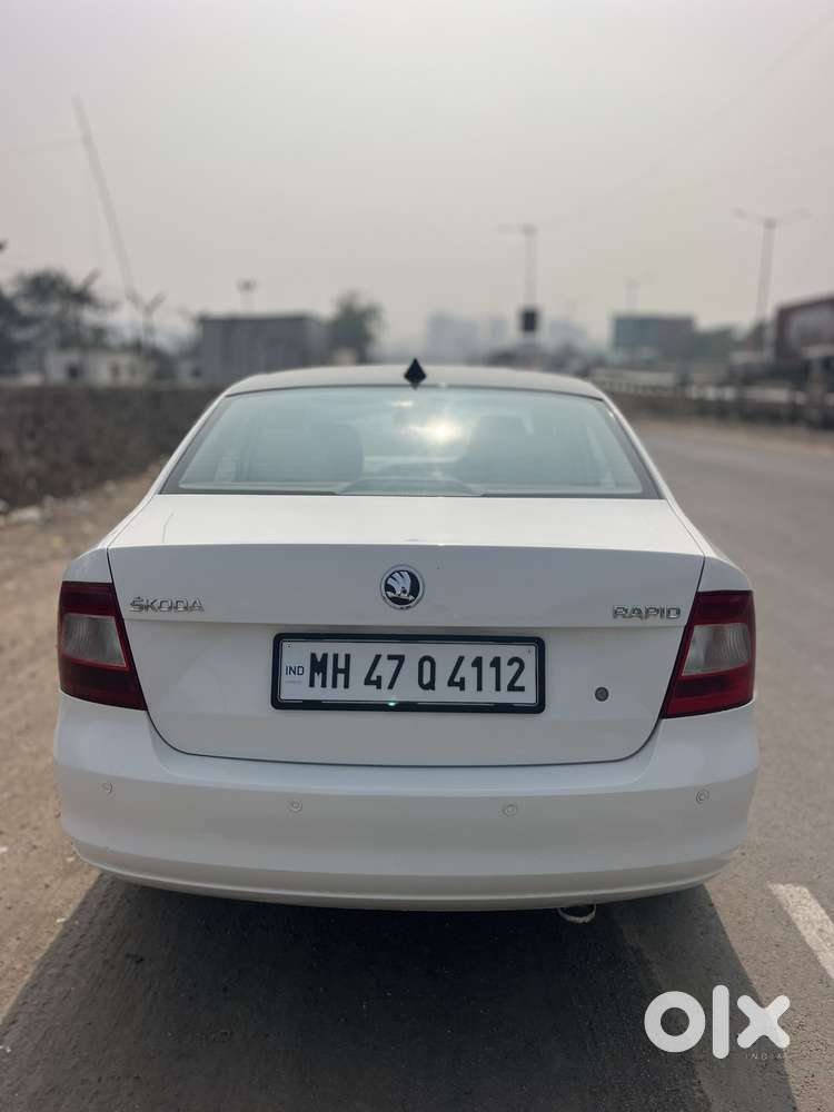 Skoda Rapid 1.6 Mpi At Style, 2016, Petrol