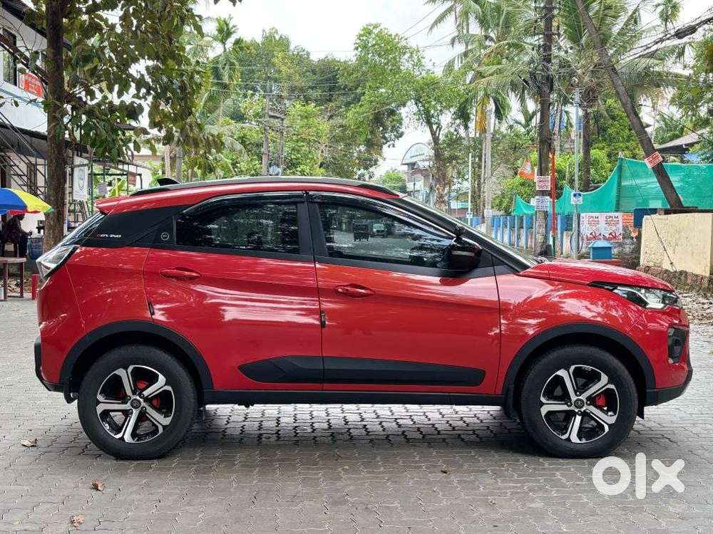 Tata Nexon 1.2 Revotron Xz Plus, 2023, Petrol