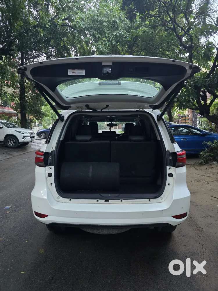 Toyota Fortuner 2023 Diesel 40000 Km Driven