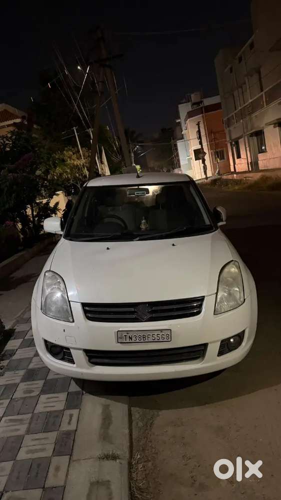 Maruti Suzuki Swift Dzire 2011 Petrol