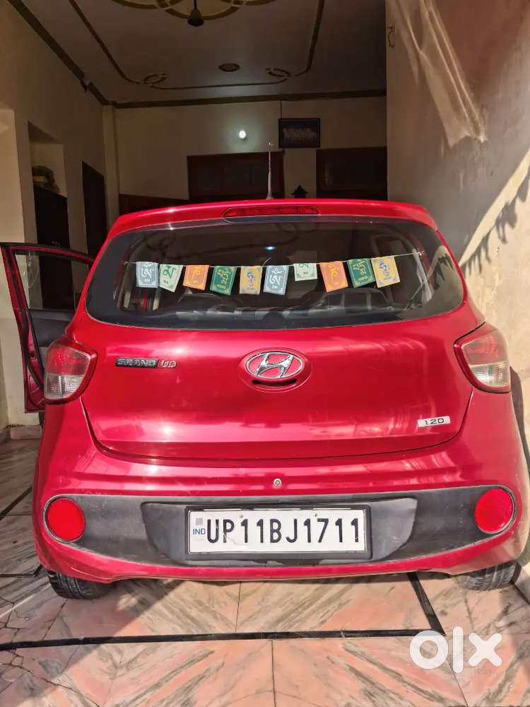 Hyundai Grand I10 2018 Diesel 97400 Km Driven