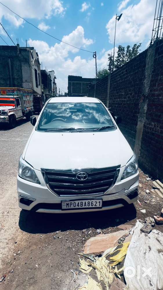 Toyota Innova Diesel 2012
